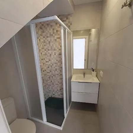 Casa Ortiz With Private Roof Terrace - Oceanview